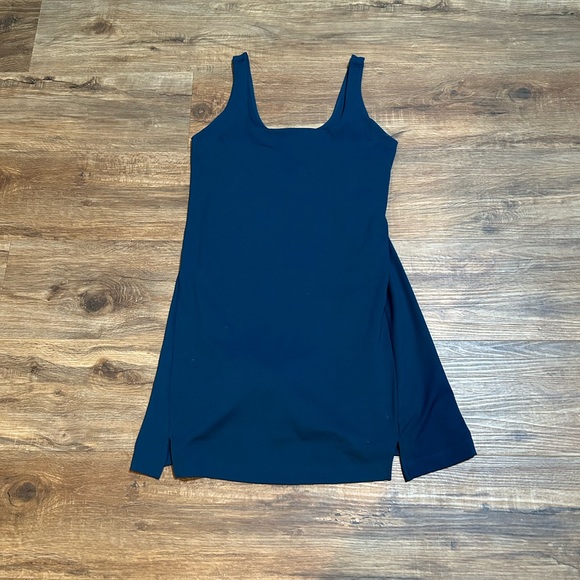 Navy blue women’s old navy active square neck sports dress- small petite - Picture 9 of 10